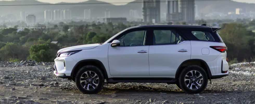 Toyota Fortuner Car Rental Service in Chennai